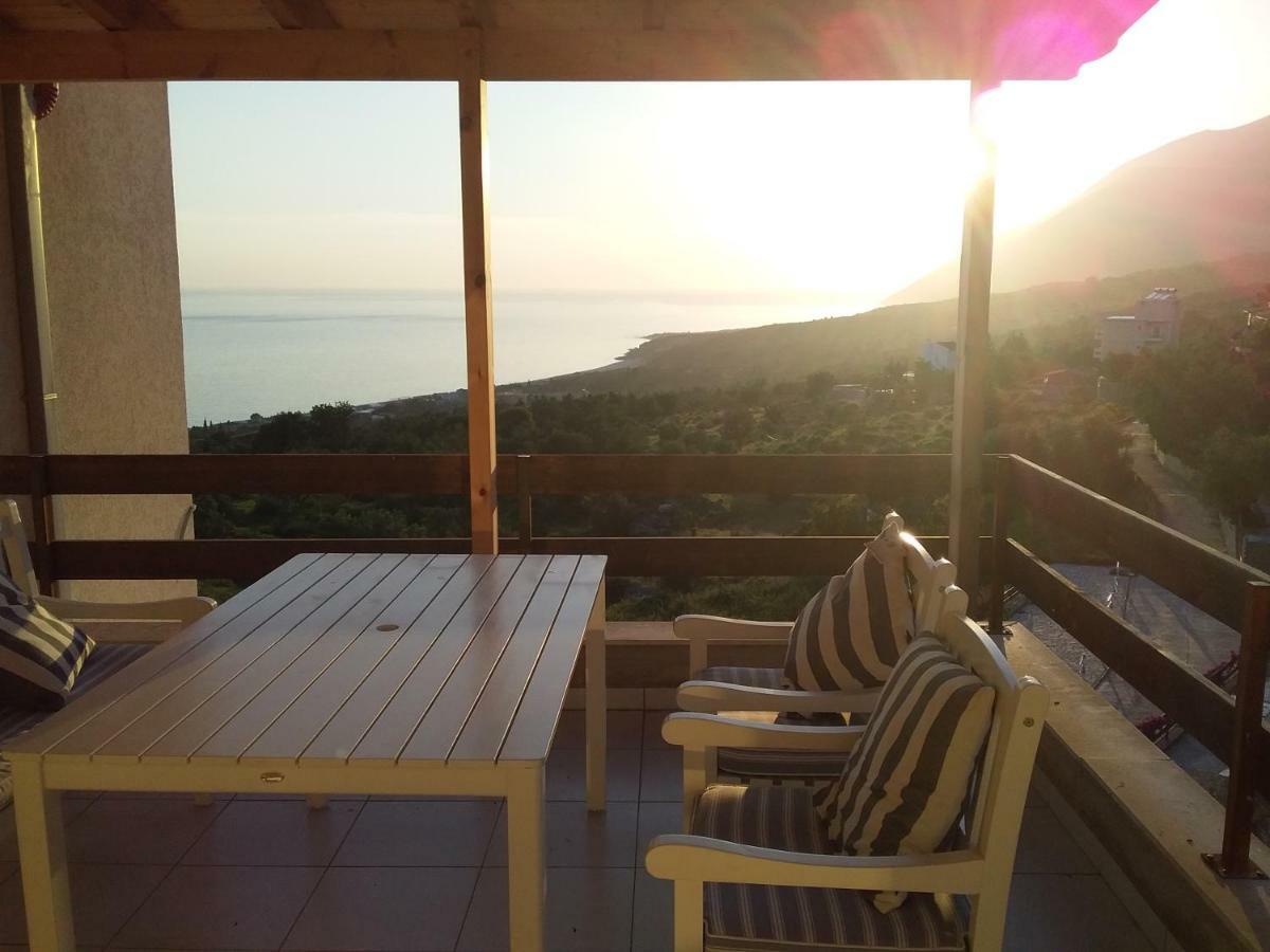 Olives Residence Дхерми Экстерьер фото